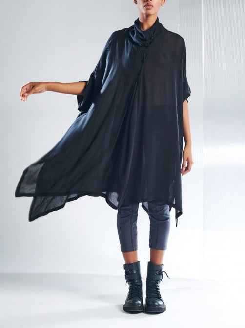 Loose Solid Pile Neck Asymmetric Hem Shirt