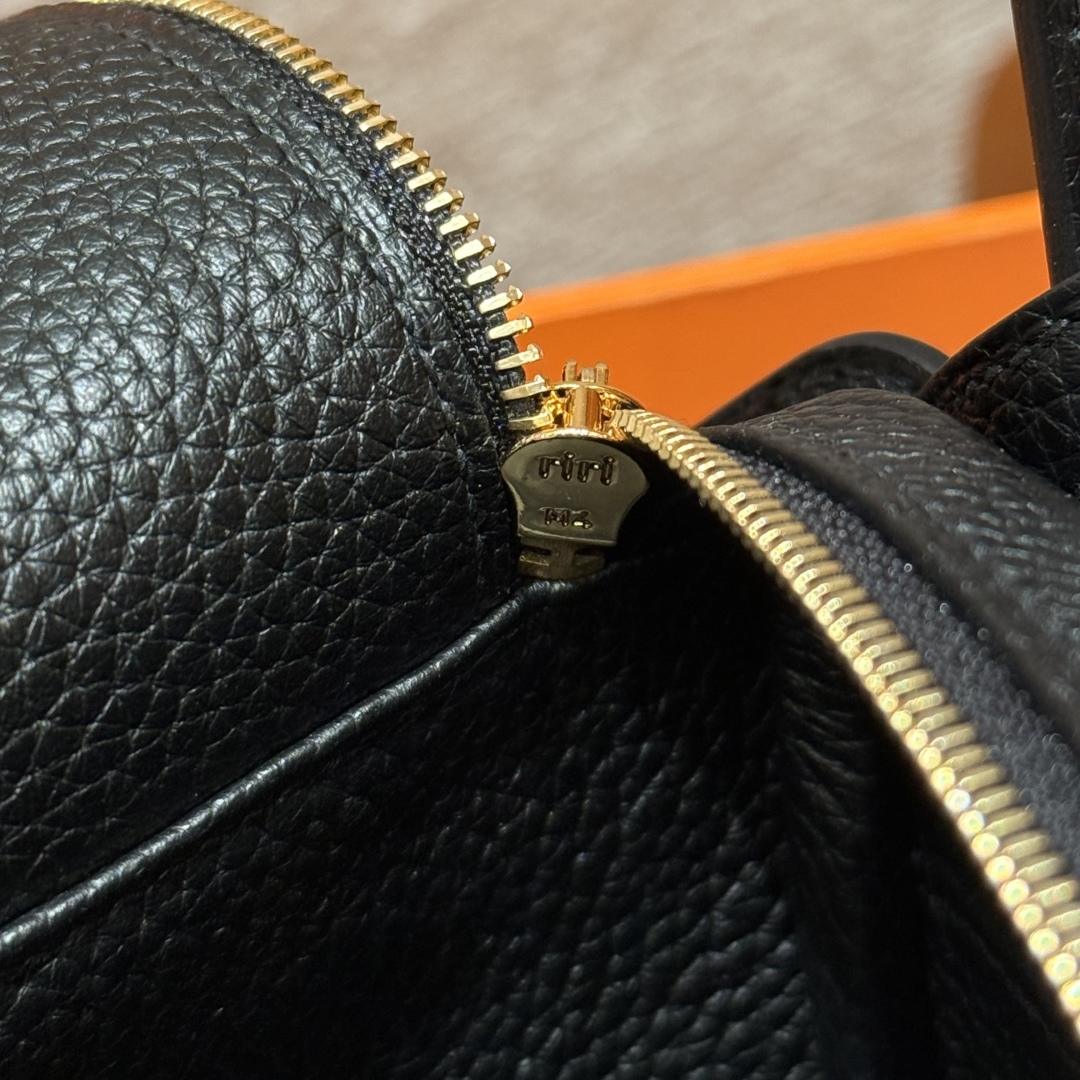 Hermès Lindy 89noir Handbag (Handmade to order)