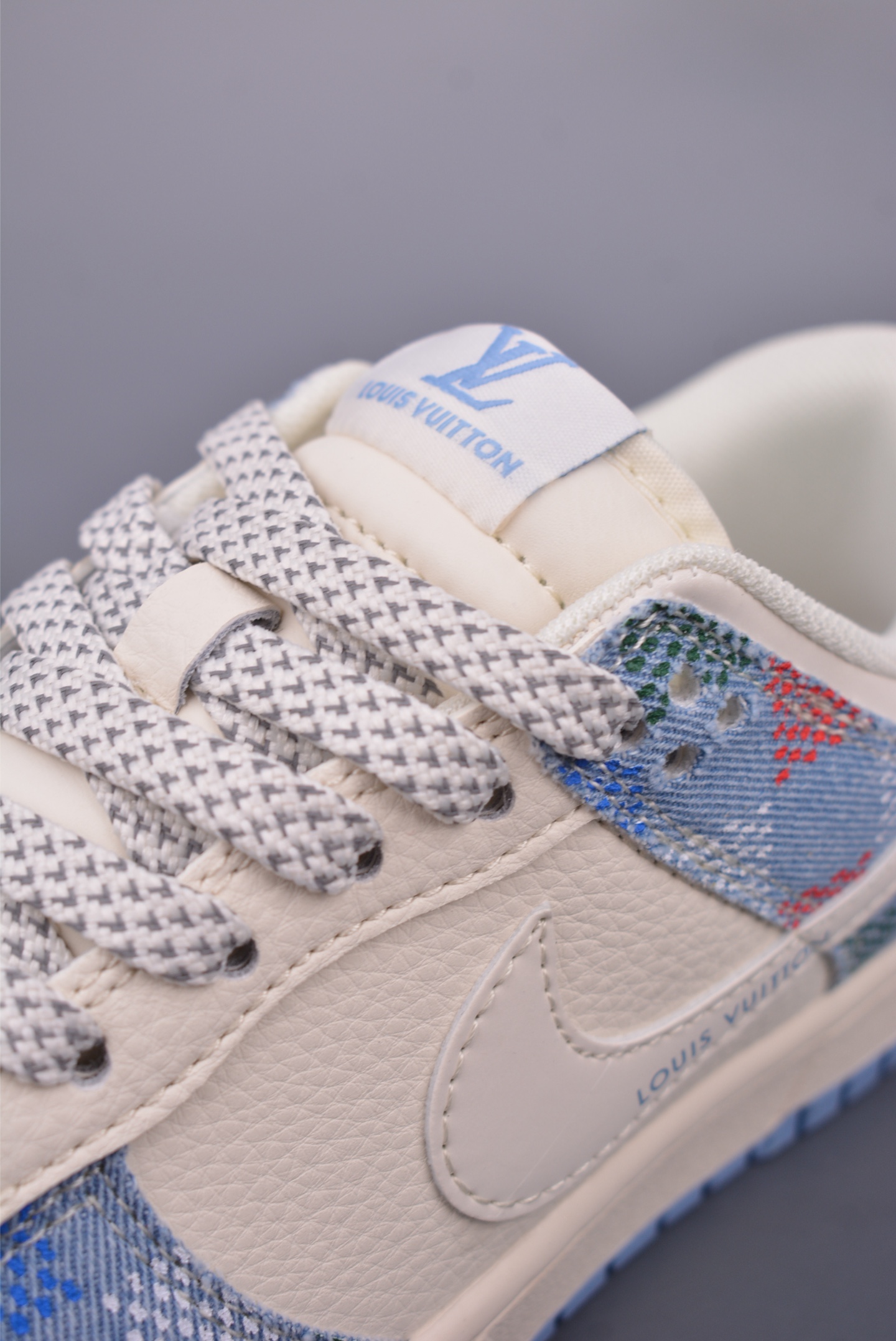 LV x Nike SB Dunk Low sneakers Off-white plaid blue FC1688-231