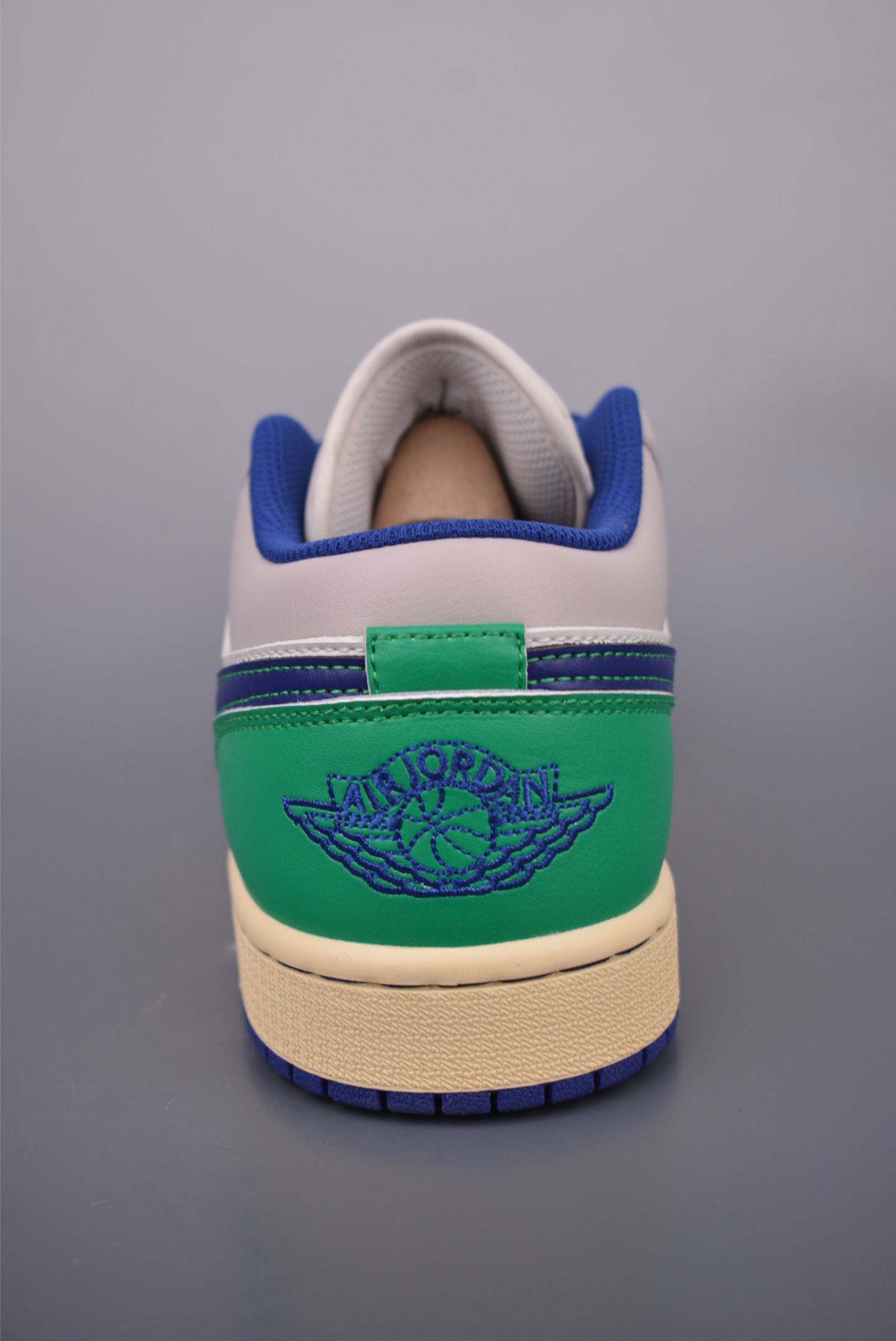 Nike Air Jordan 1 Low 