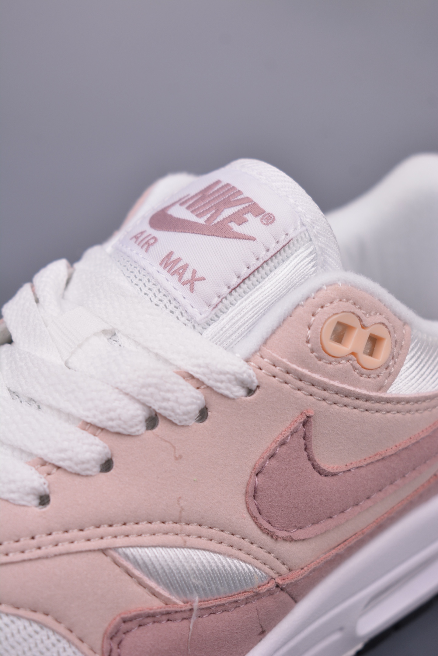 Nike Air Max 1 87 Original Series Running Shoes Pink and White DZ2628 106
