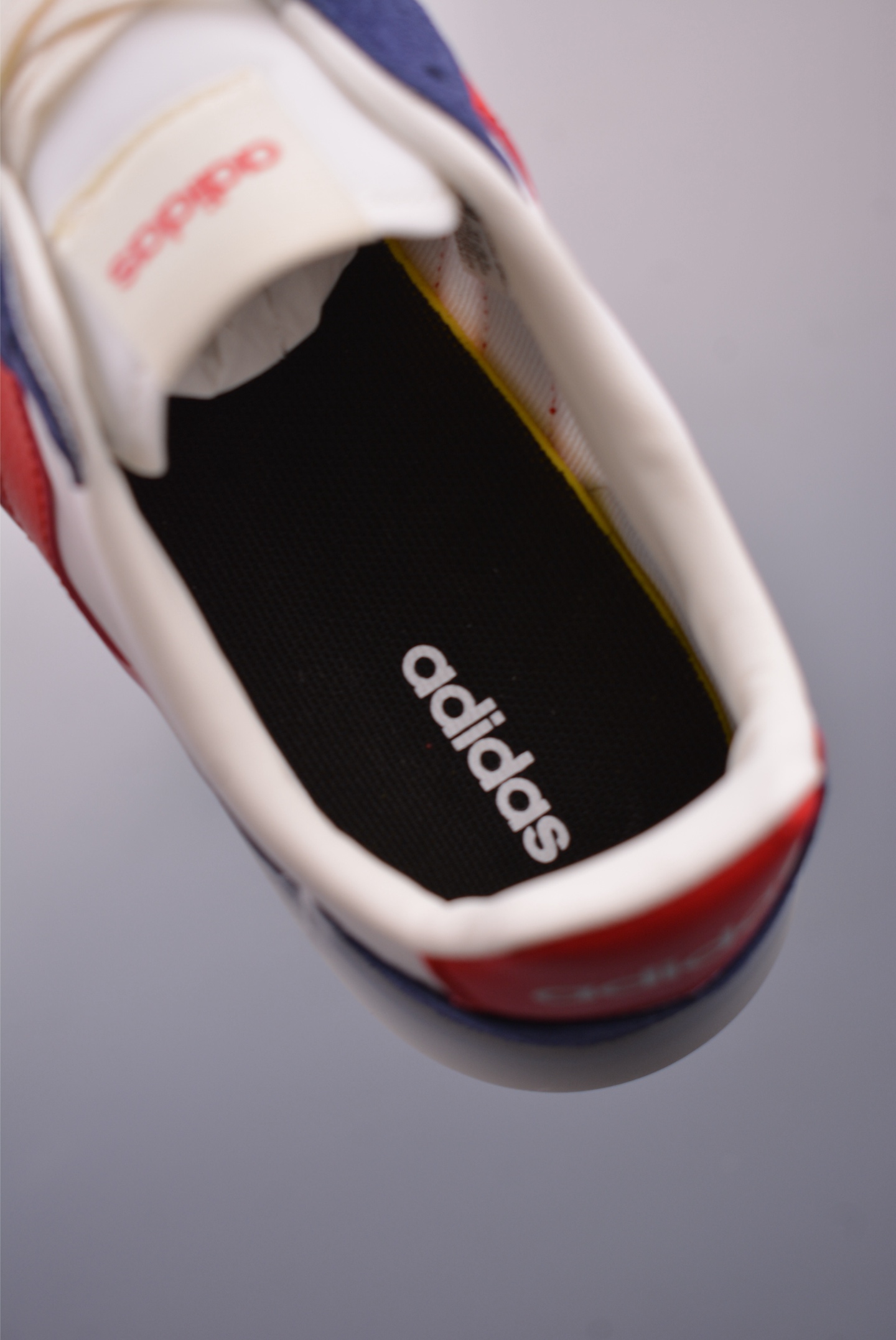 Adidas Barreda Decode Low Sneakers Dark Blue and White Jelly Sole JP9667