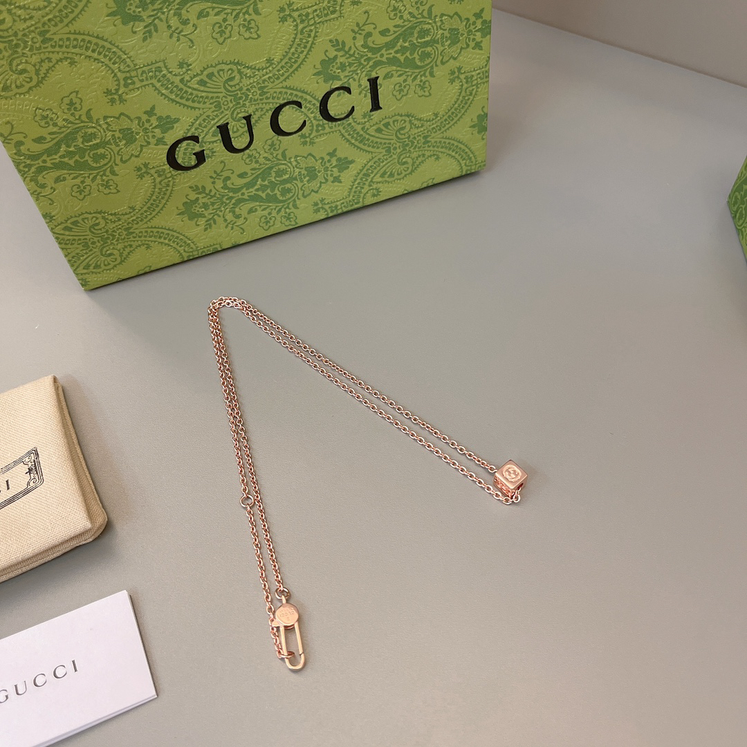 Gucci Cube Rose Gold Necklace