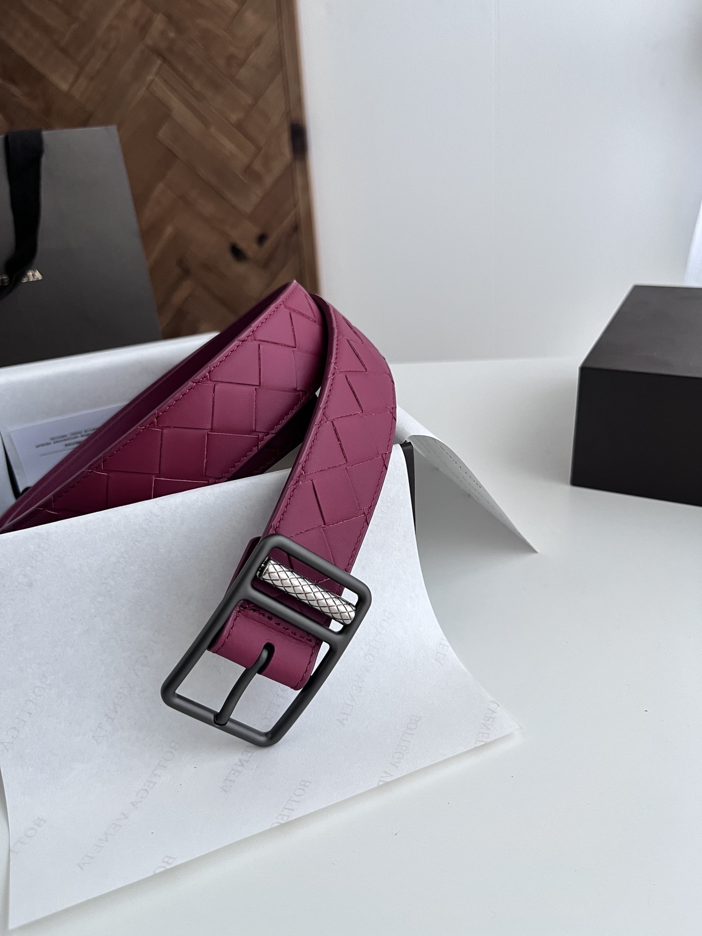 Bottega Veneta woven leather belt with rotating pin buckle, 3.5cm wide