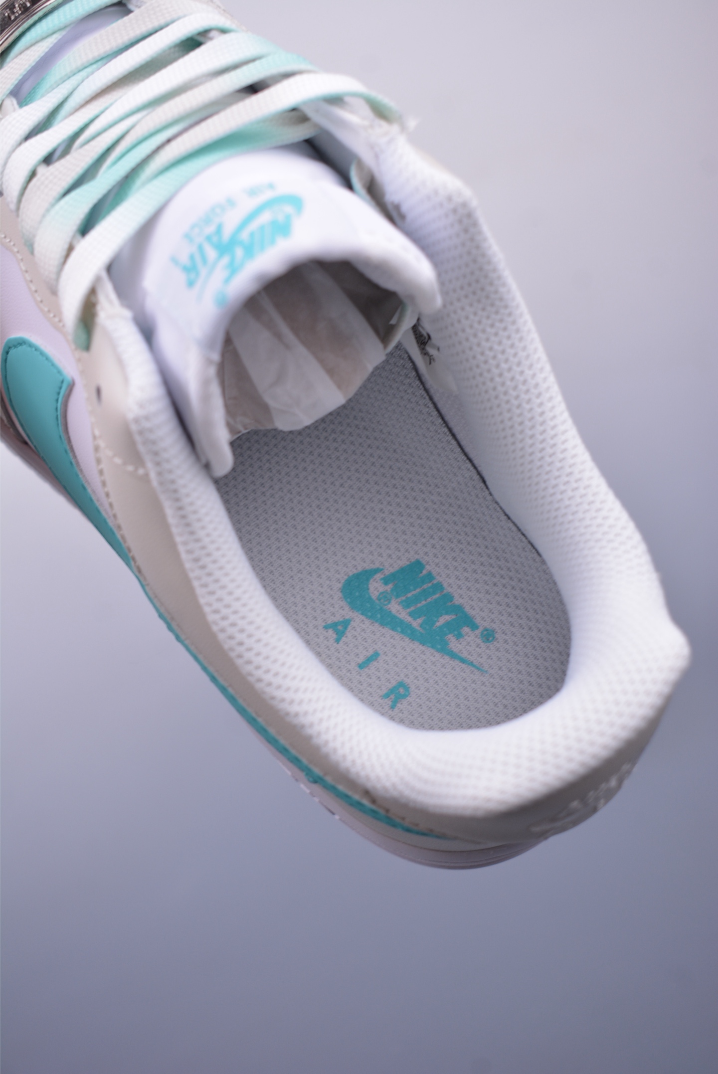 Nike Air Force 1 07 Low Sneakers Blue Hook Gradient LZ6699-555