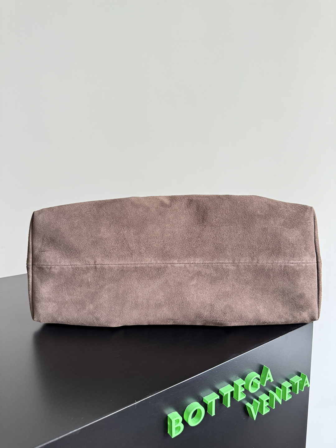 BOTTEGA VENETA 2025 PINACOTECA bag 817166
