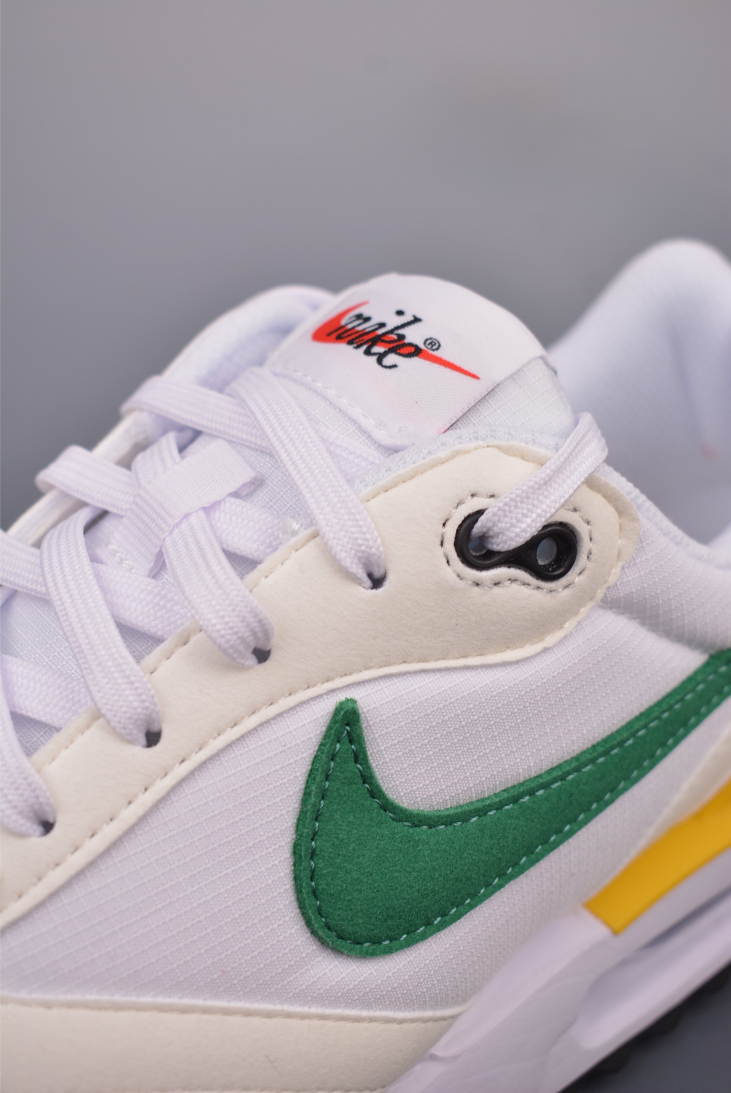Nike Air Max Dawn White Green Yellow DV3489-100