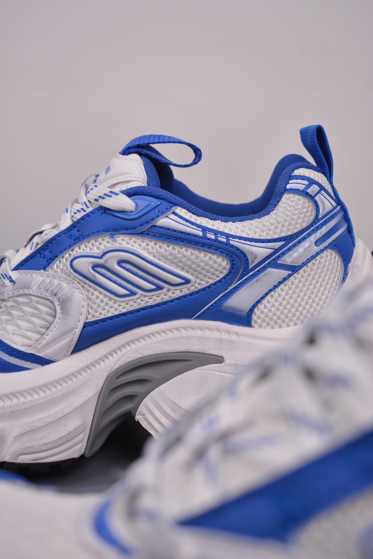 BALENCIAGA Cargo Sneaker 10XL blue and white distressed