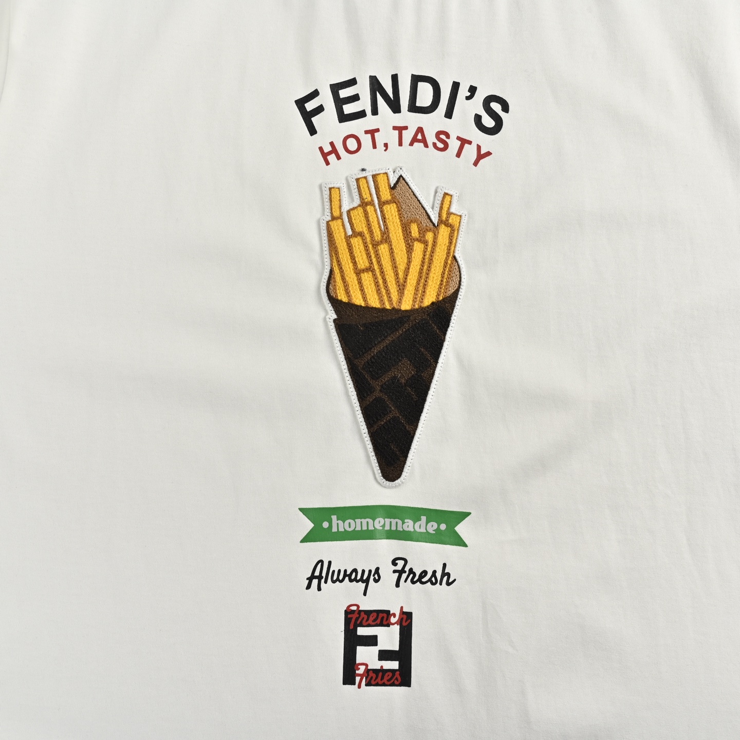 Fendi 25ss French fries embroidered short sleeve