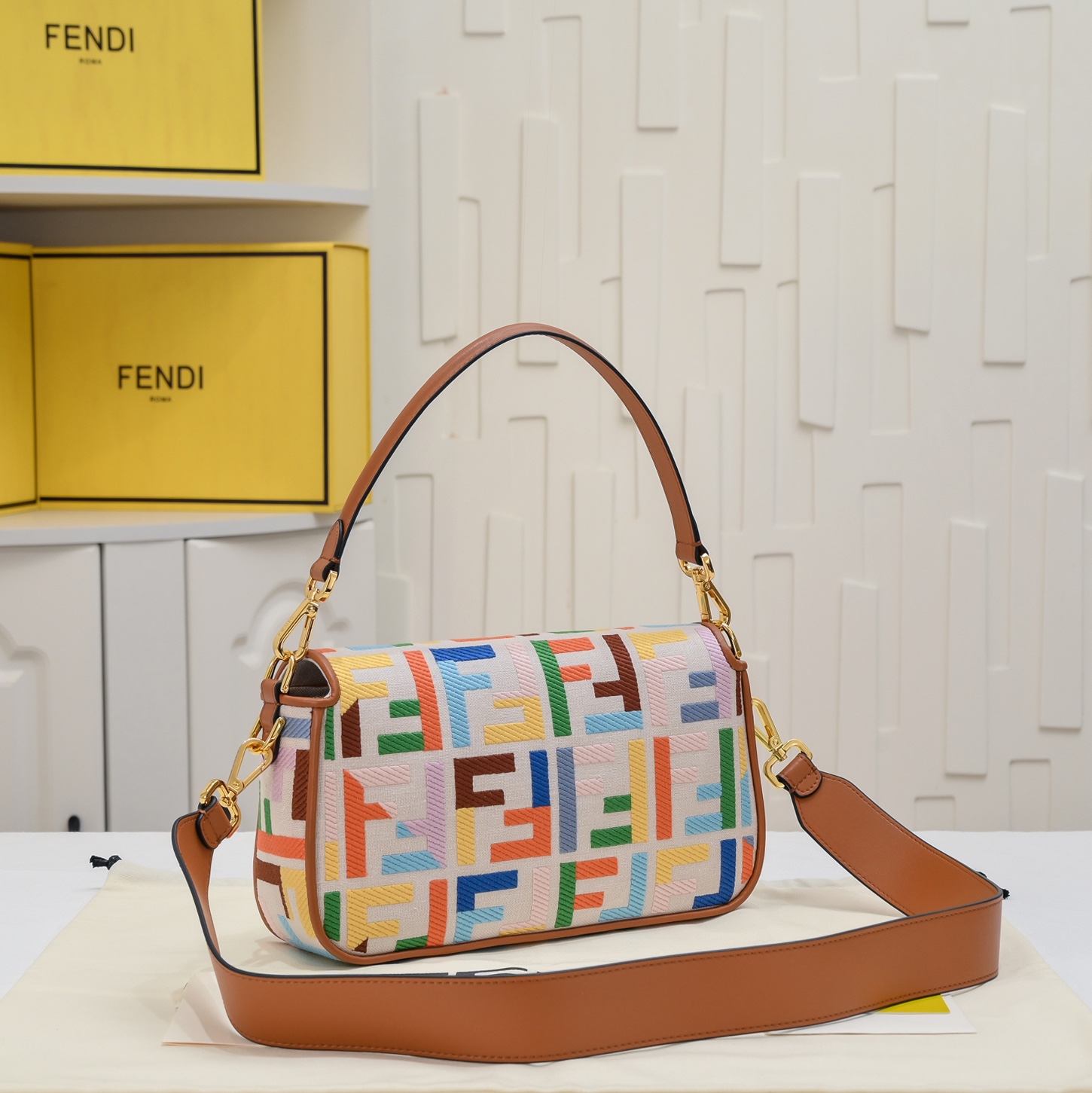FENDI Baguette Shoulder Bag 1008