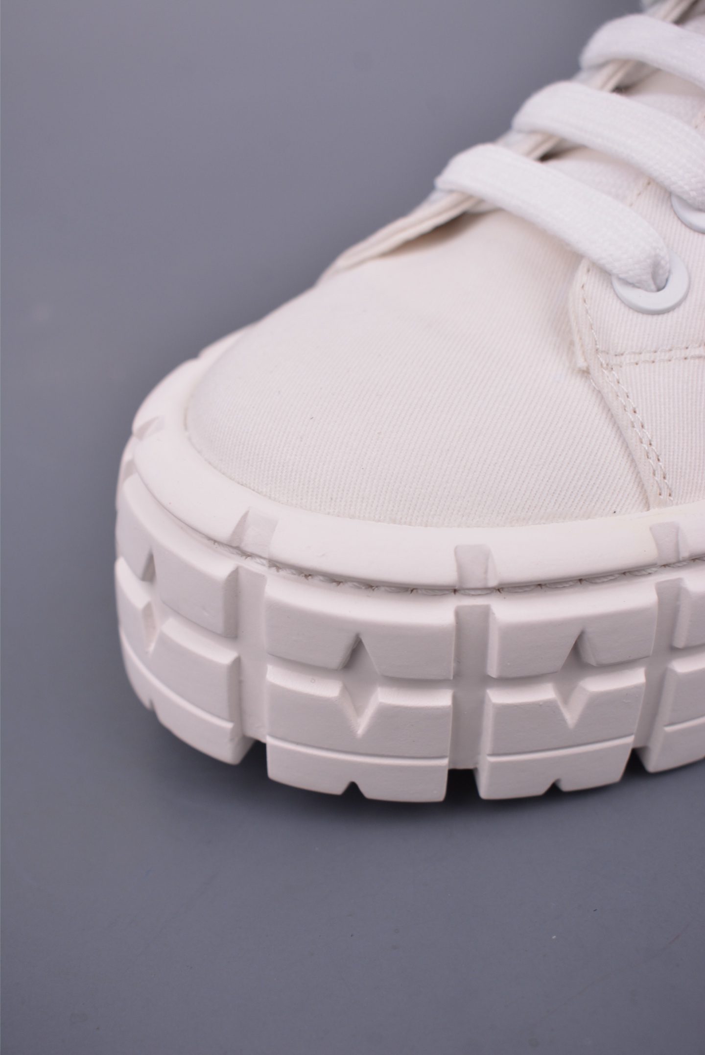Prada Nylon Gabardine Low Sneakers Canvas White SPAZZOL