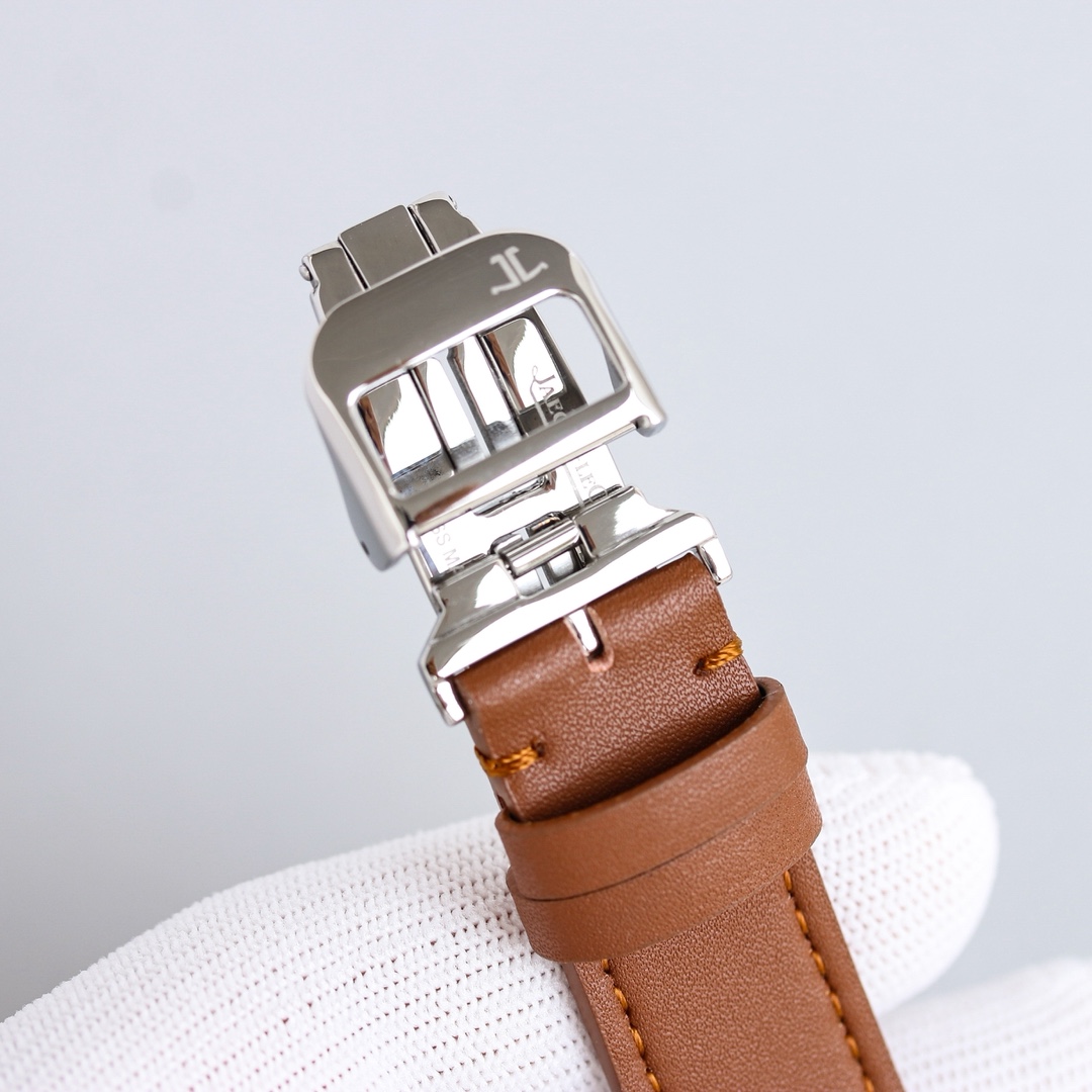 Jaeger-LeCoultre Master Series 4138420