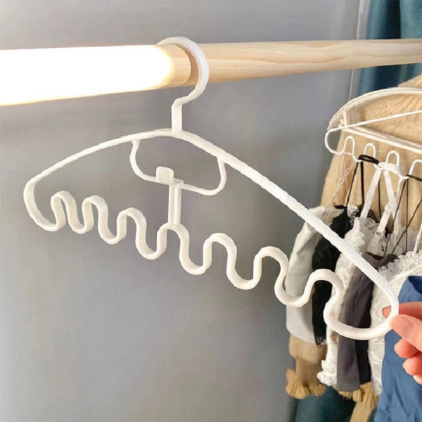 (🔥CHRISTMAS SALE 50% OFF)Creative Wave stackable hanger-BUY 2 SETS GET 1 SETS FREE NOW!