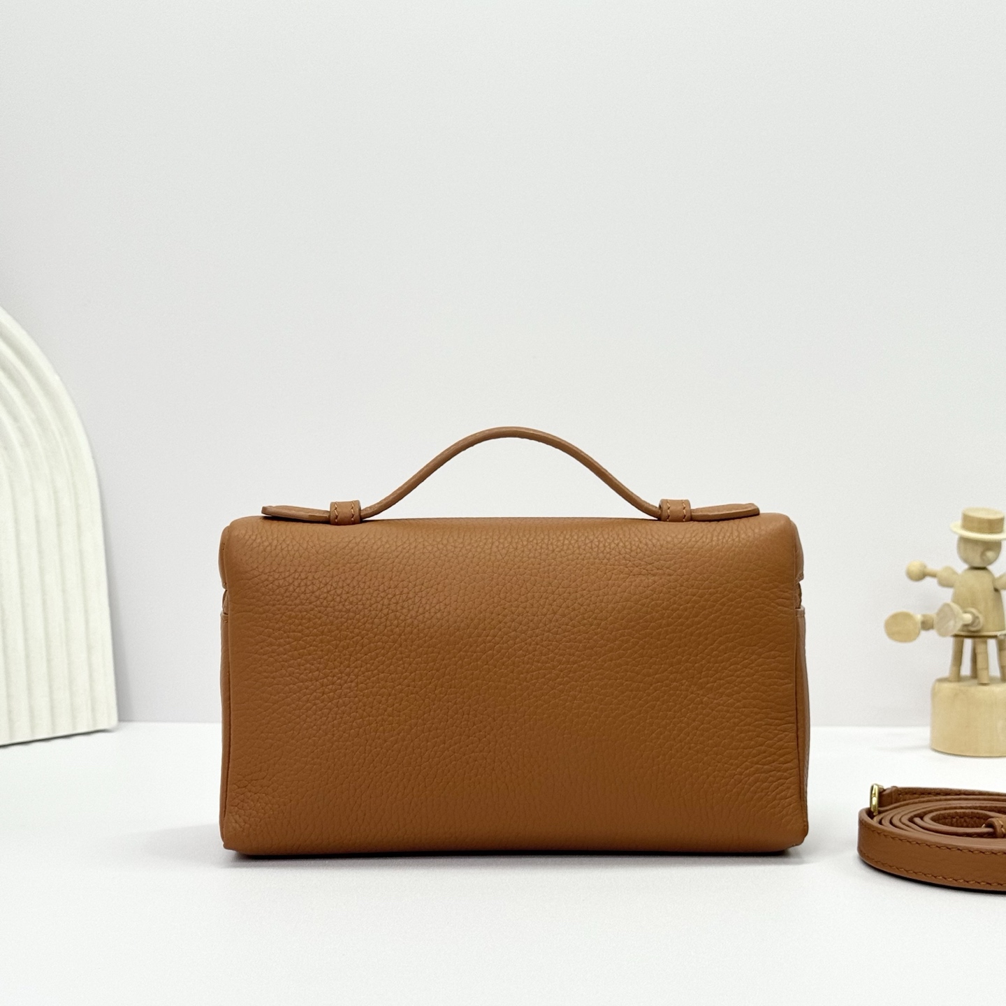 Loro Piana Extra poet L19 Clutch FAI8393