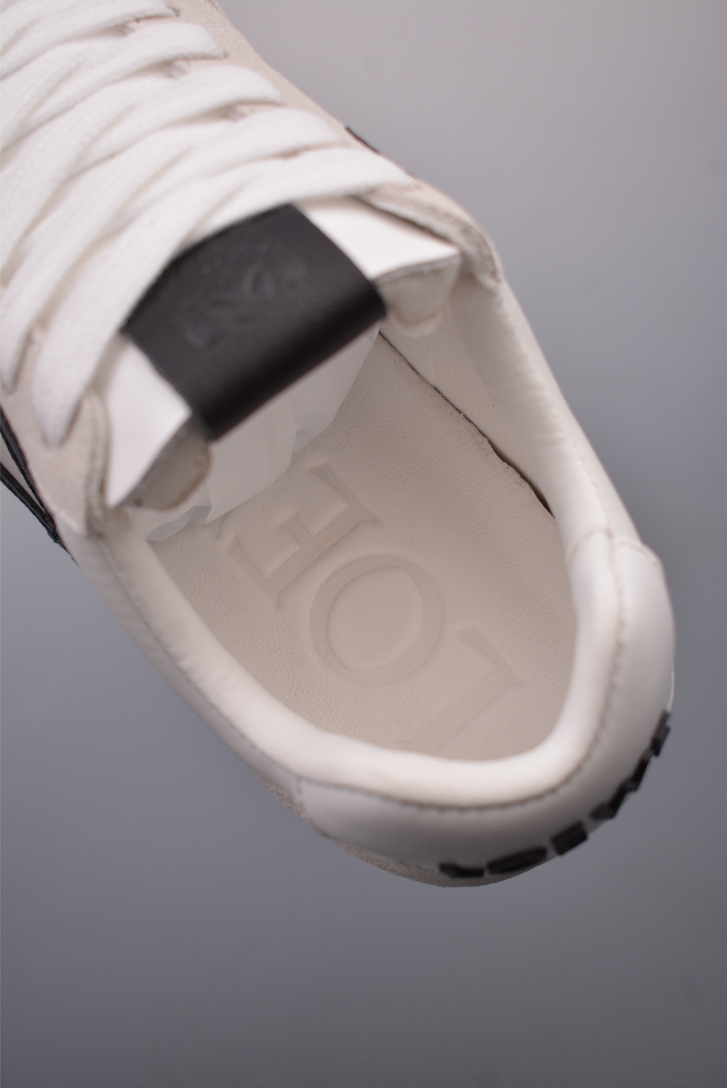 Loewe Ballet Runner 2.0 Sneakers Beige White Black M816282XB3-2101