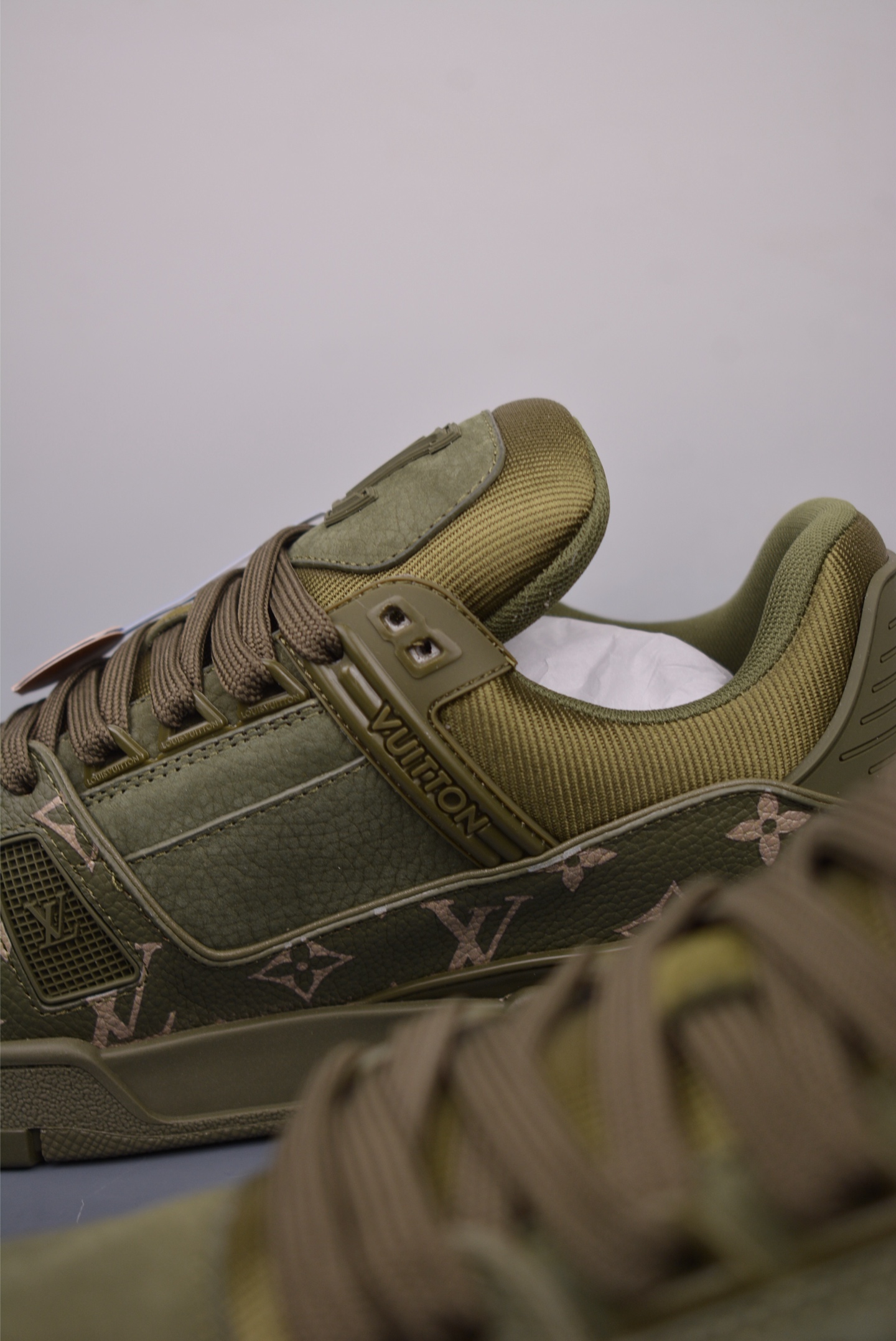 Louis Vuitton Trainer Sneaker Low Army Green Print