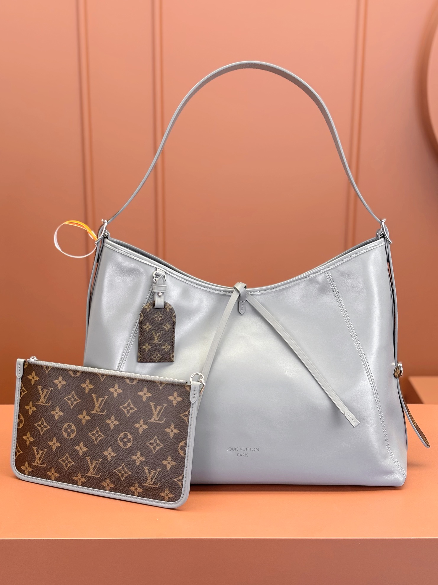 Louis Vuitton CARRYALL DARK Medium Handbag M12583