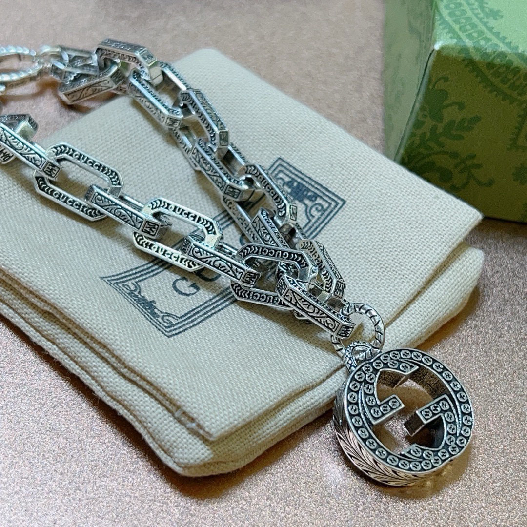 Gucci GG Square Chain Vintage Bracelet