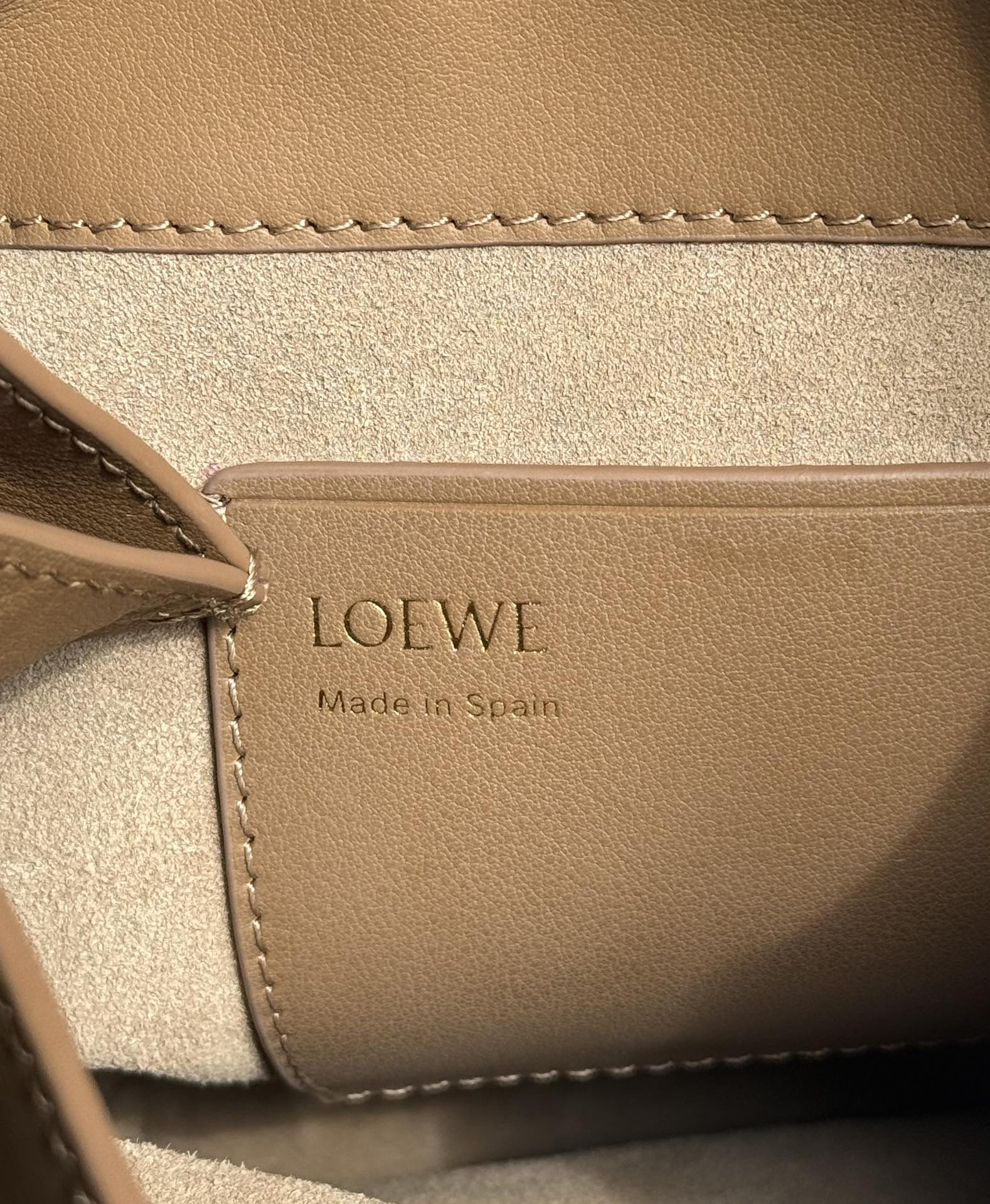 Loewe Anagram bble uch bag 0905