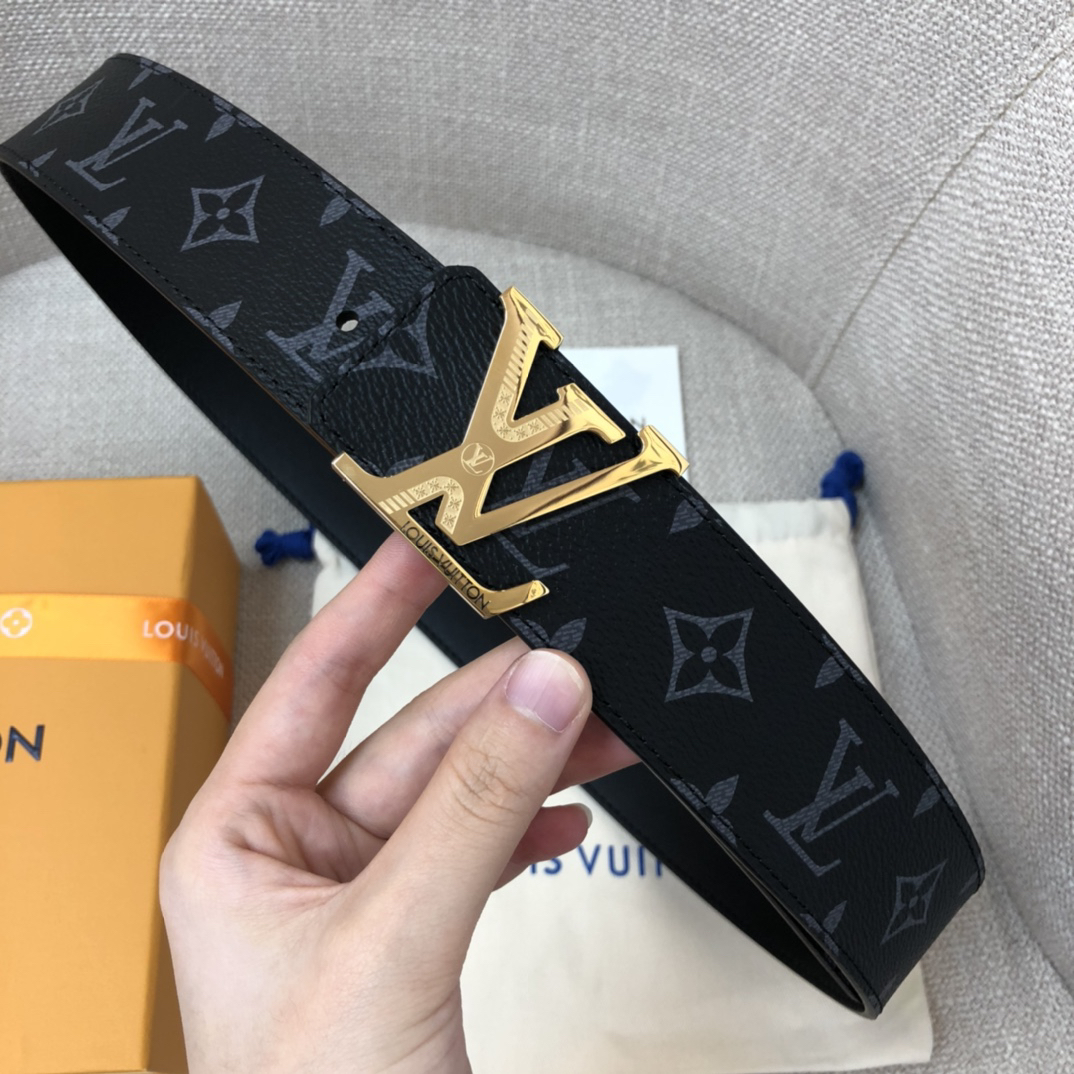 Louis Vuitton Monogram Calfskin Men's Belt 4CM Width