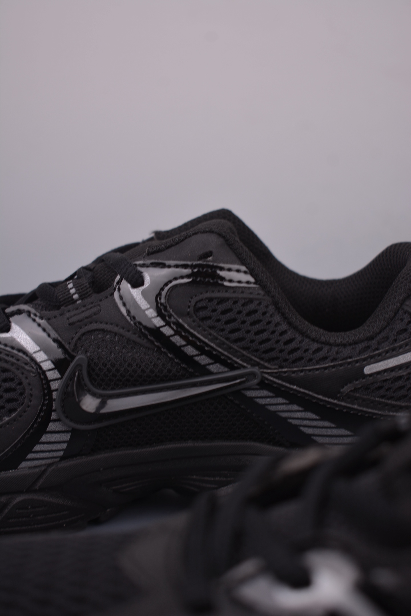 Nike V5 RNR “Black Anthracite”HJ5228-001