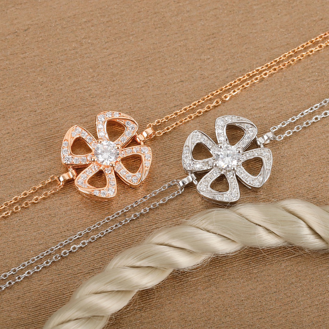 Bulgari diamond petal bracelet