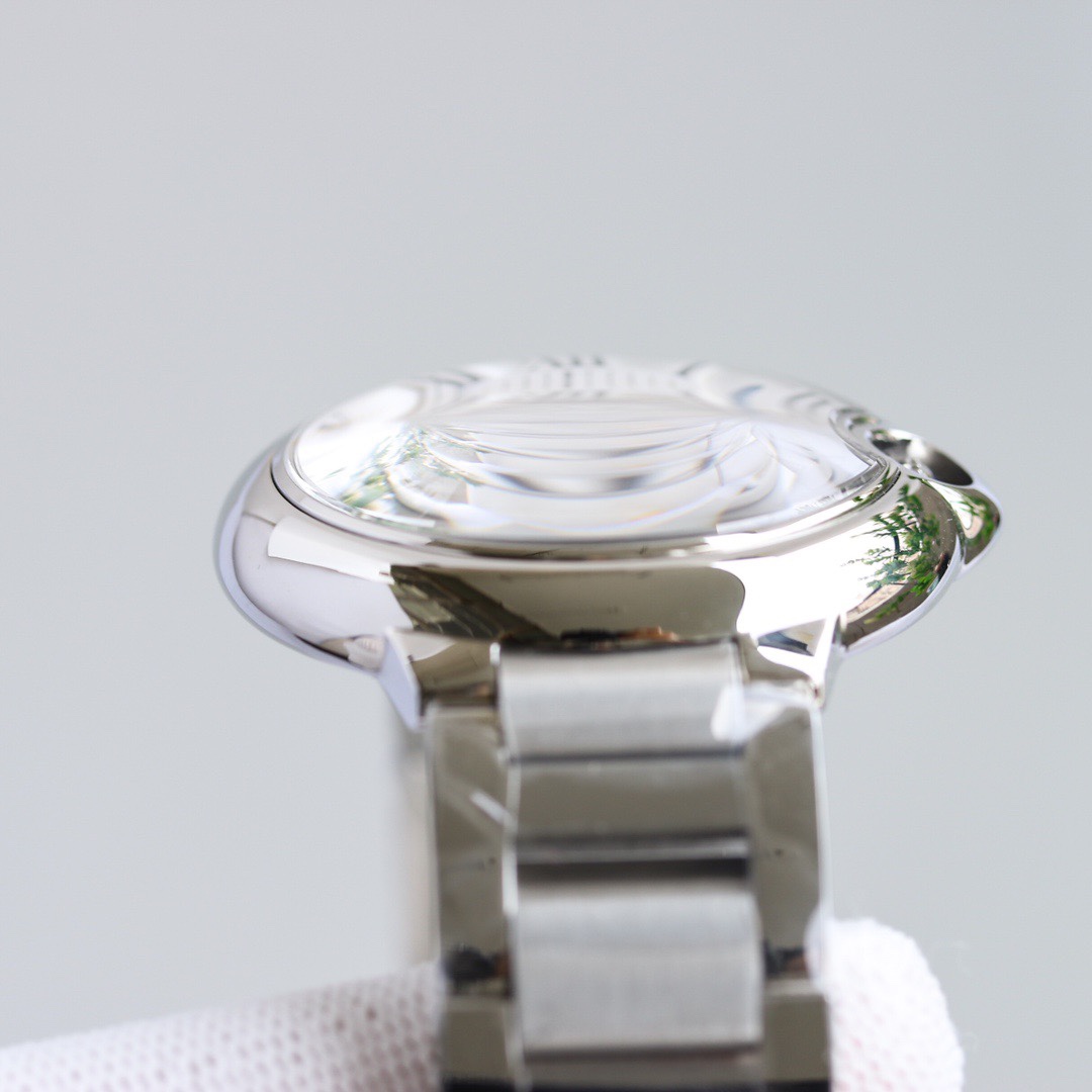 CARTIER Blue Balloon Two and a Half Hands Men's Watch