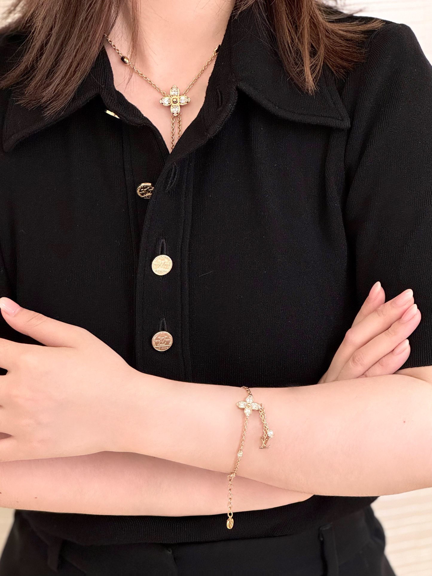Louis Vuitton four-leaf clover diamond bracelet