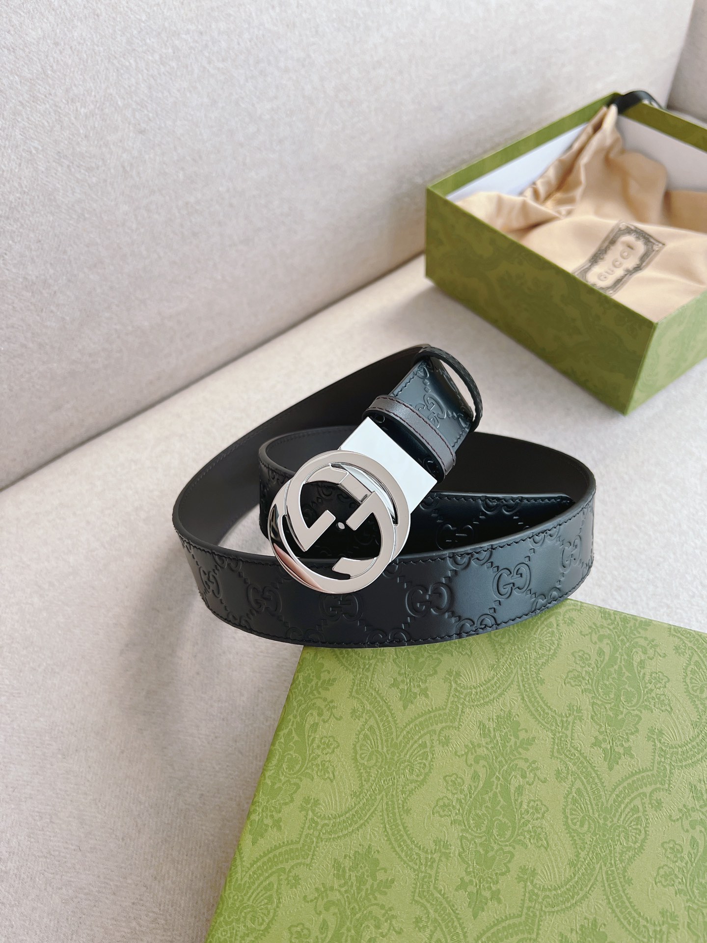 Gucci Signature printed cowhide double-sided belt 3.70CM wide