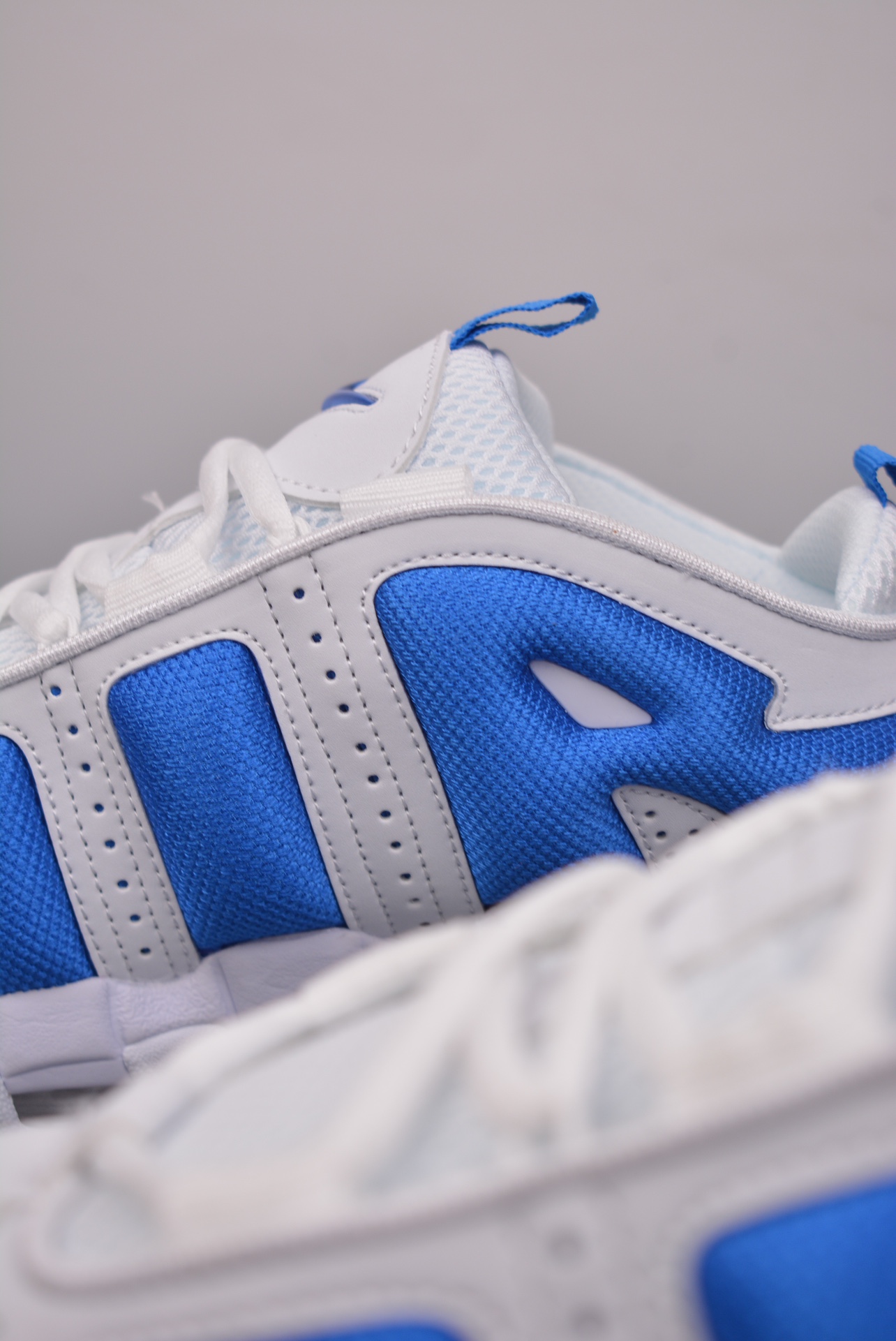 Nike Air More Uptempo Low White Hyper Royal FZ3055-101