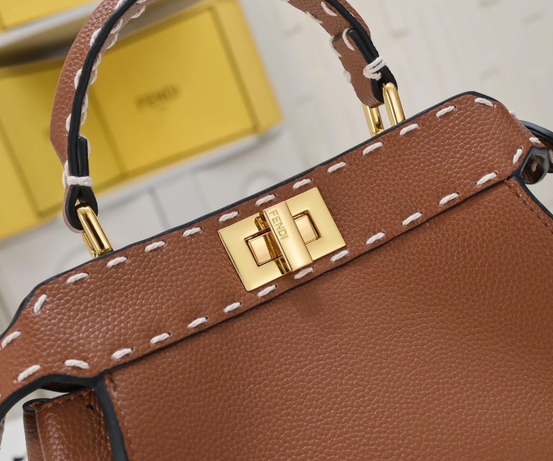 FENDI ekaboo ISeeU medium handbag 3309