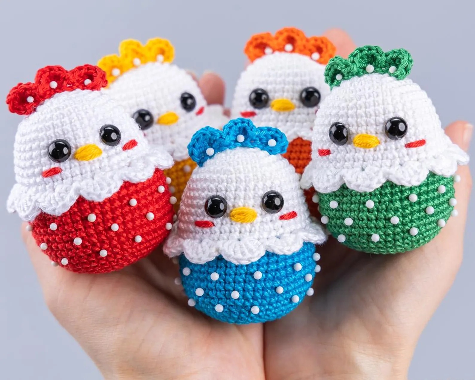 Crochet Easter chicken
