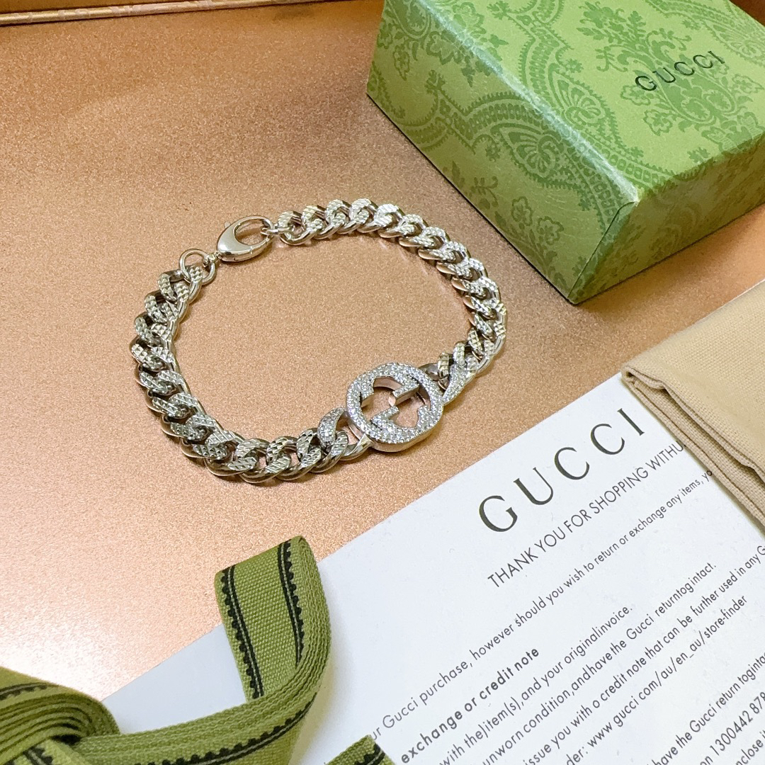 Gucci GG diamond flat chain bracelet