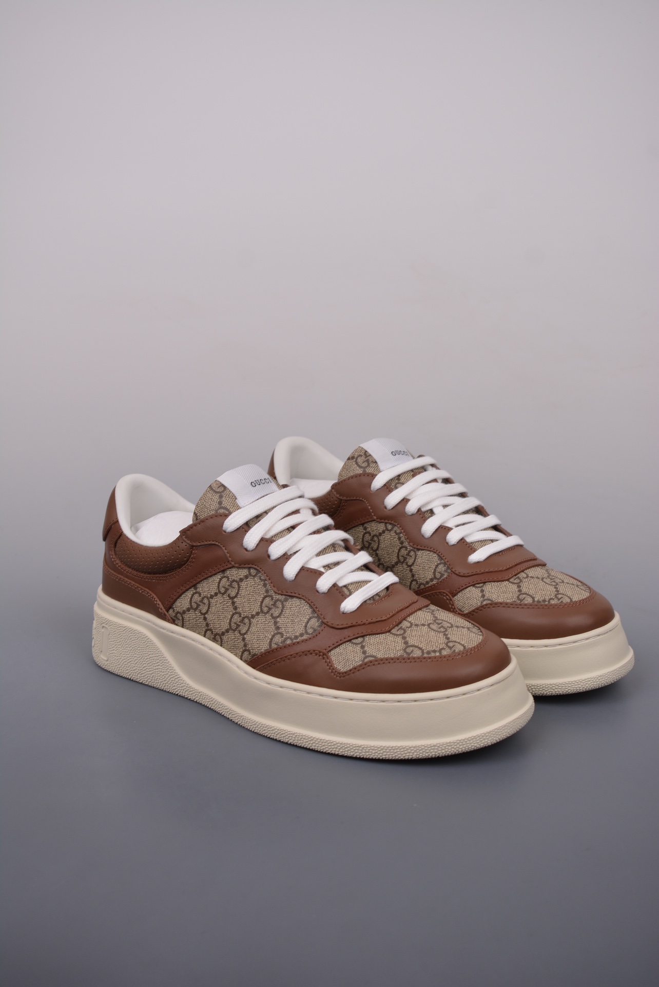 GUCCI leather dark brown ebony GG canvas white bottom