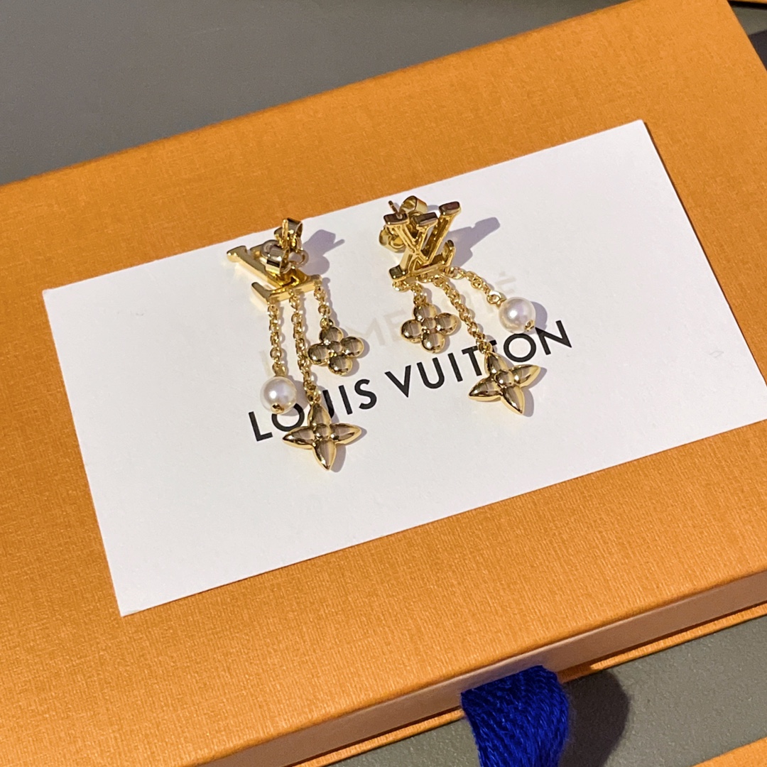 Louis Vuitton Gold Flower Pearl Tassel Earrings
