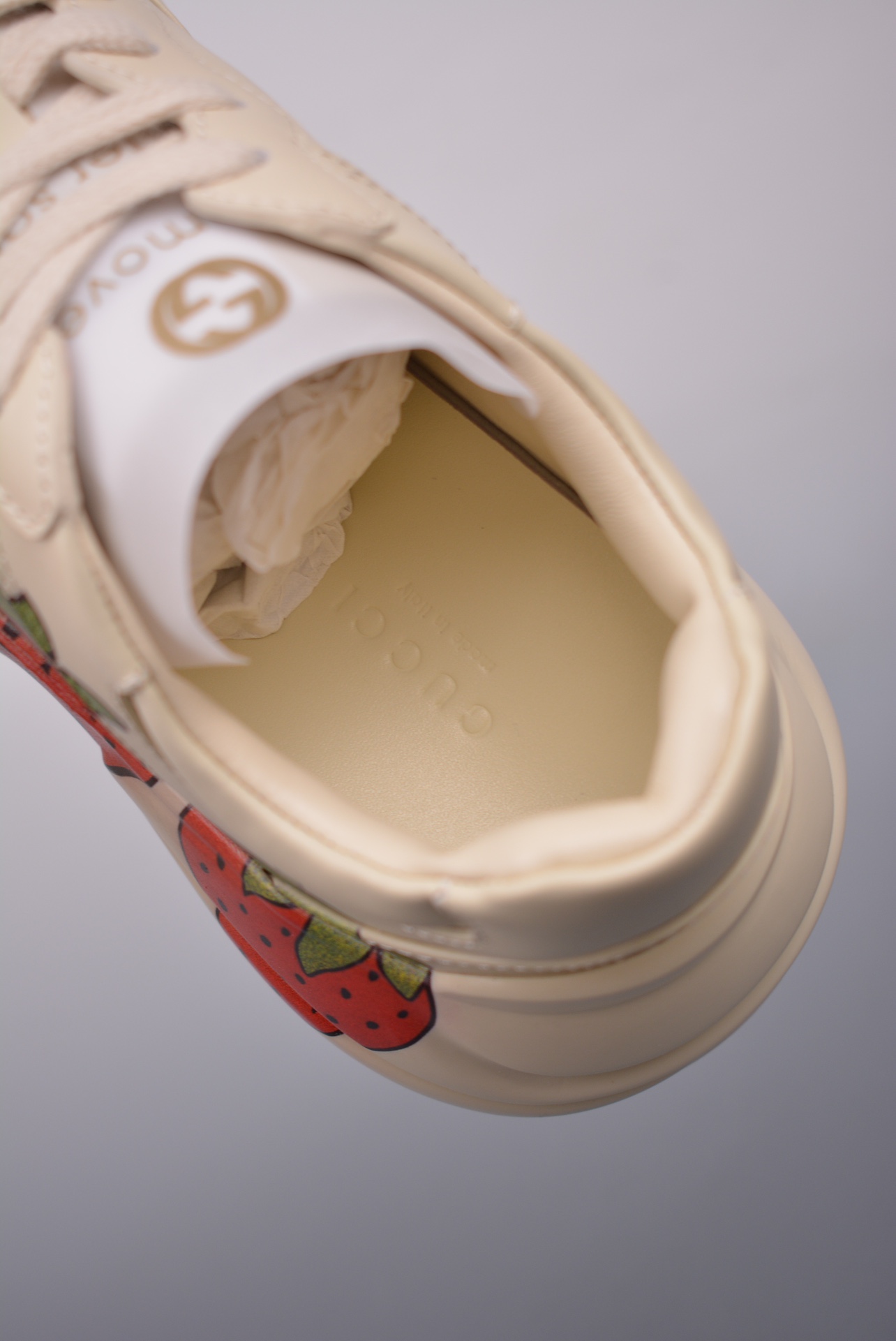 Gucci Ivory Three Strawberries Print