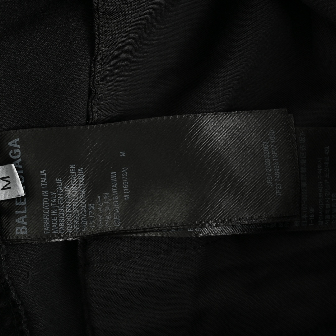 Balenciaga 23Fw detachable cargo overalls