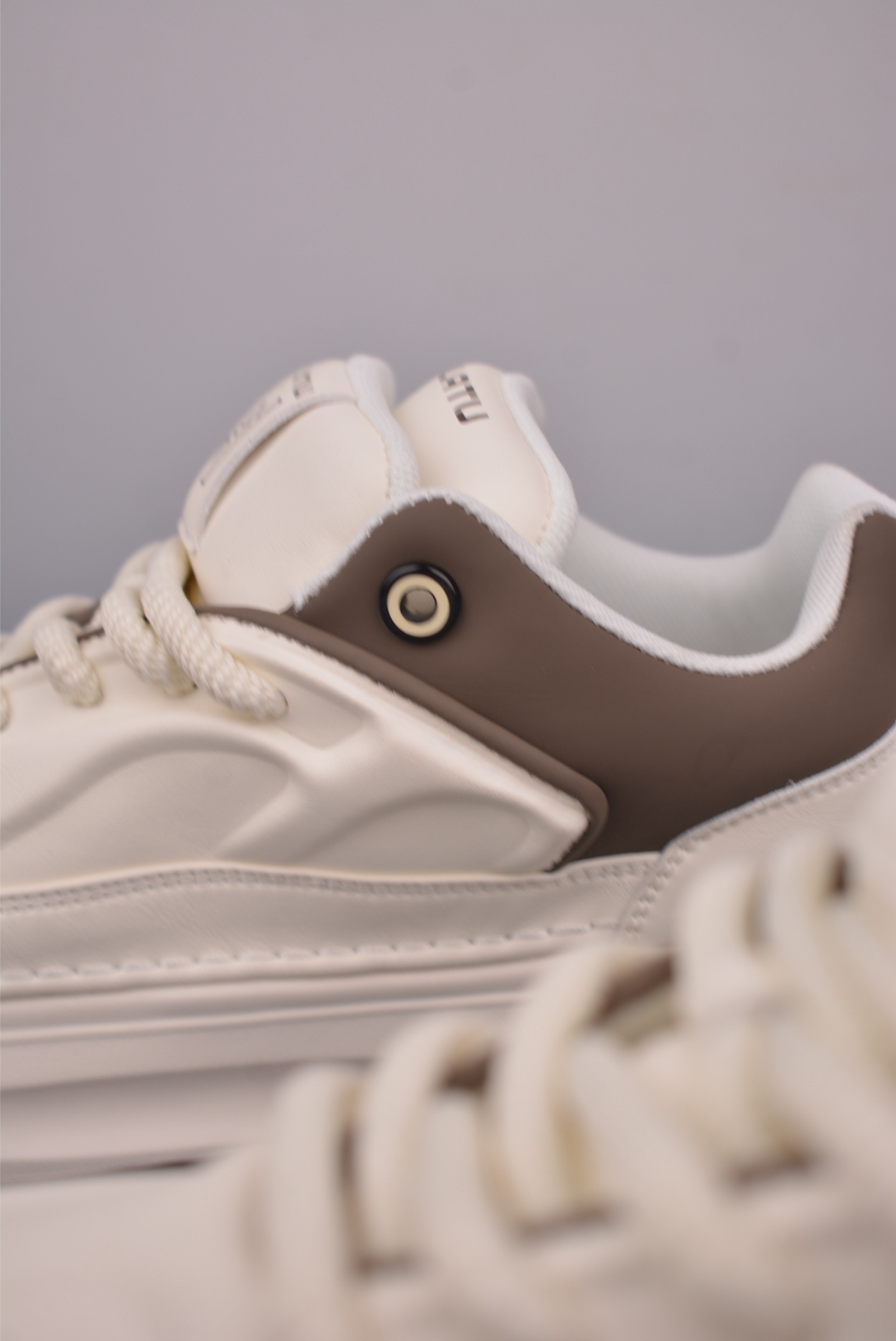 DIOR CD1 low-top mesh sports casual shoes CN86082731