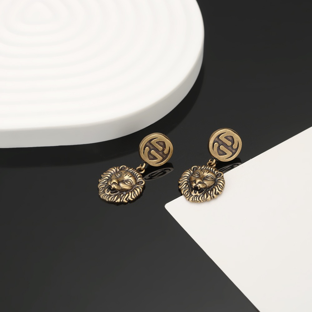 GUCCi Lion Earrings