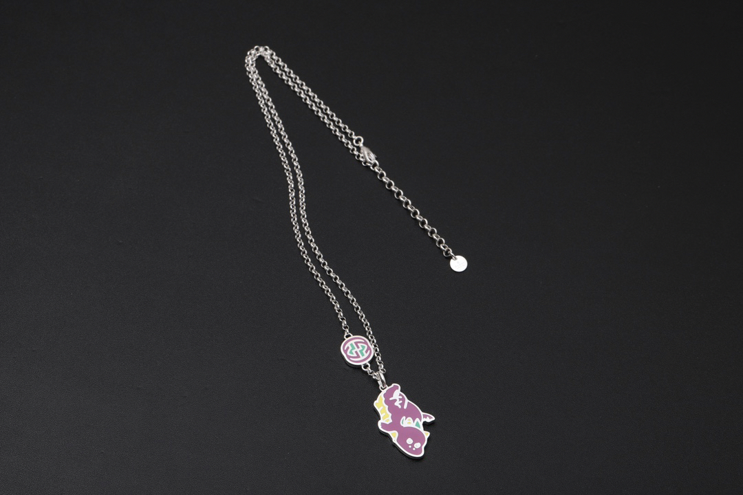 Gucci custom made super cute little flying dragon necklace