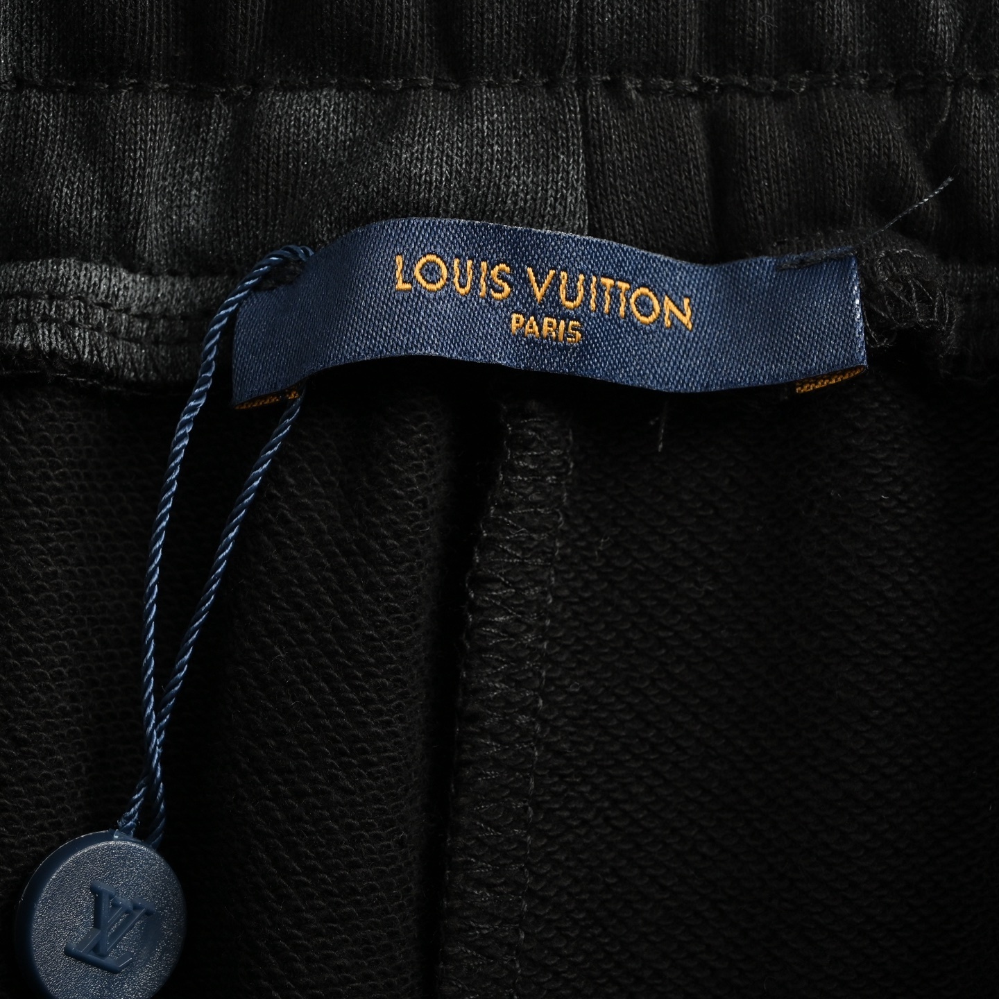 Louis Vuitton 25ss cloud and lettering embroidered tie-dye shorts