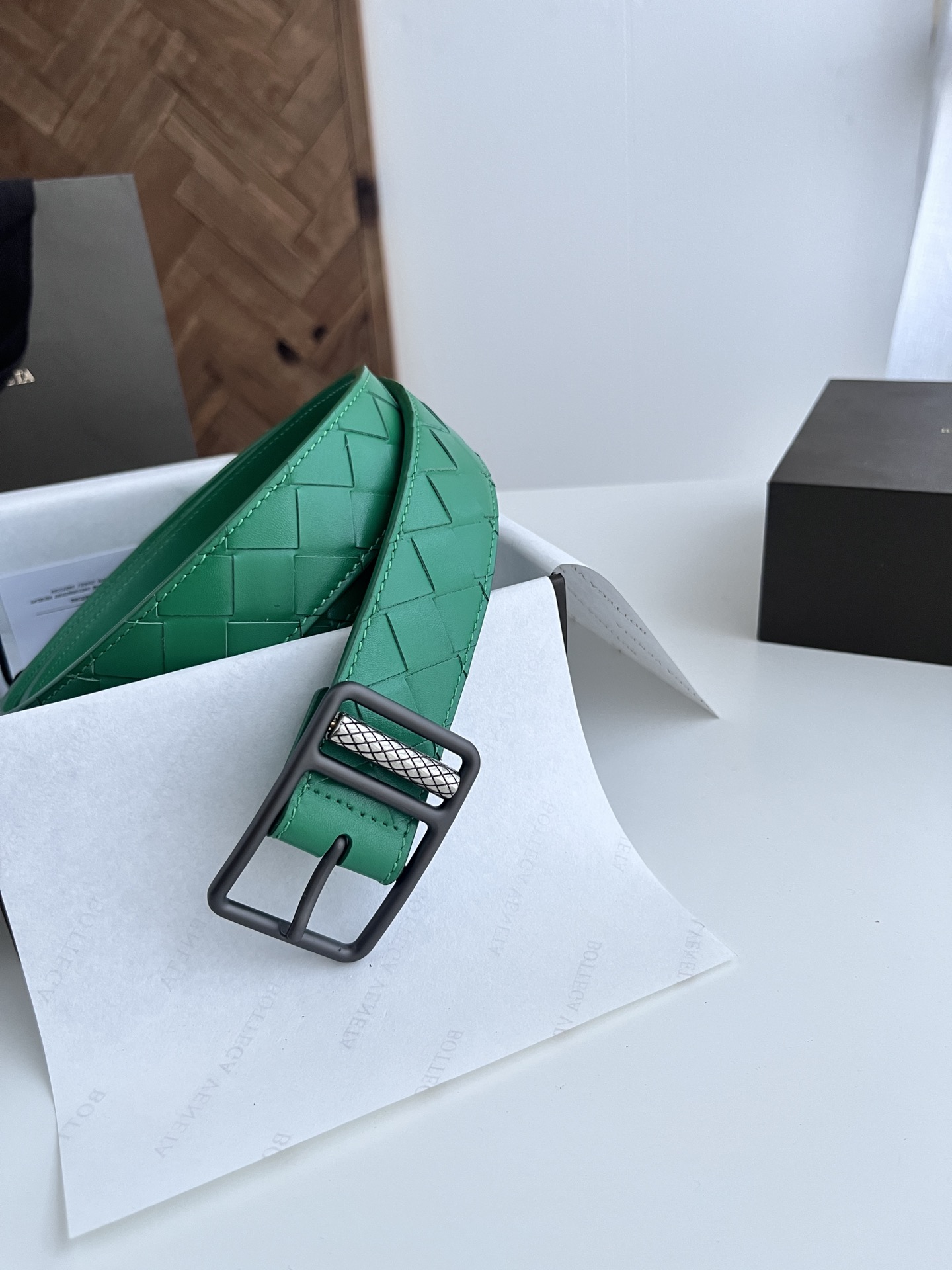 Bottega Veneta woven leather belt with rotating pin buckle, 3.5cm wide