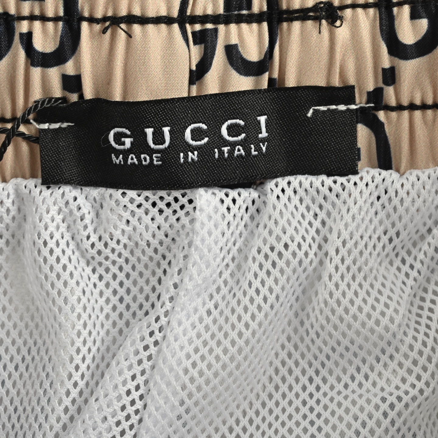 Gucci 25ss monogrammed beach shorts