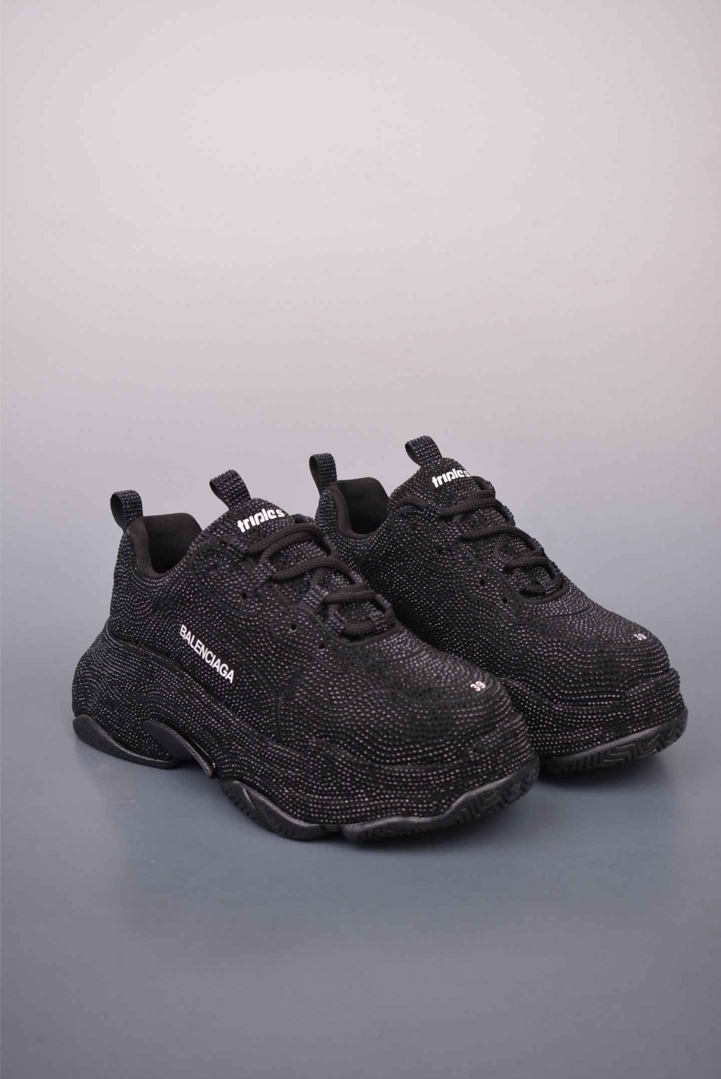Balenciaga Triple S Trainers Sneaker black diamonds