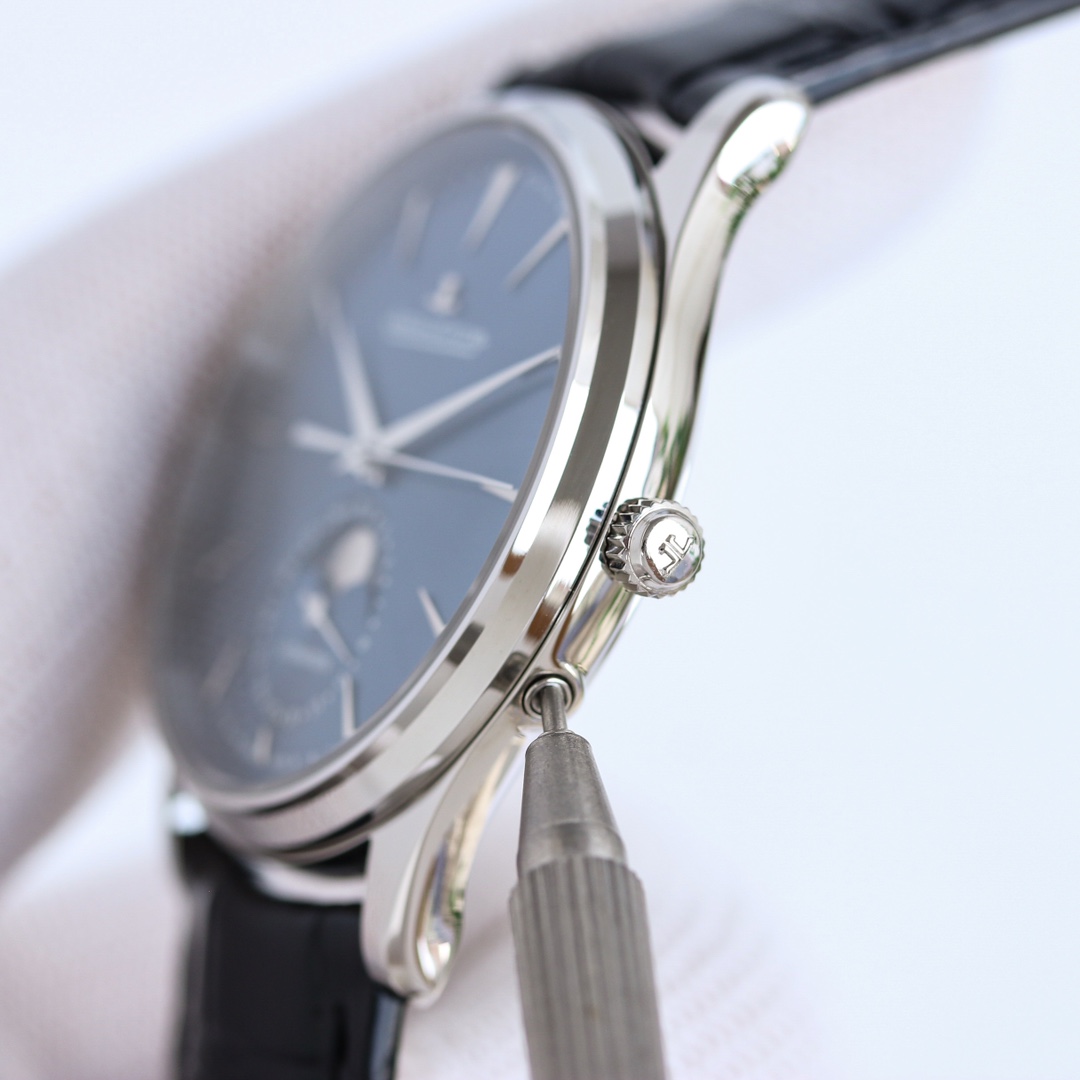 Jaeger-LeCoultre Master Series Classic Three-Hand Men's Watch Q1548420