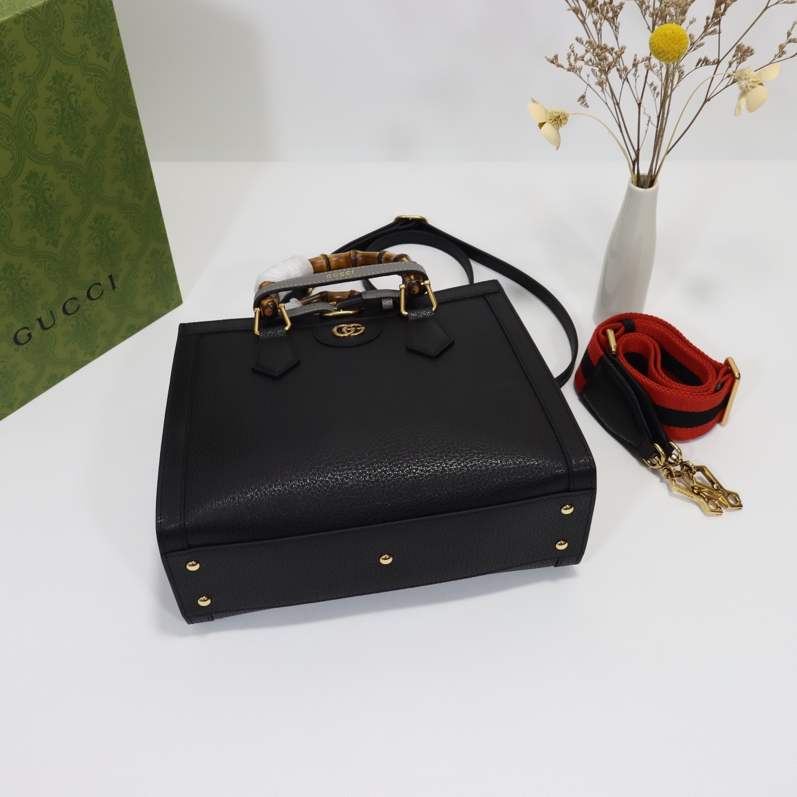 Gucci Diana series bamboo medium tote bag 702721 U3ZDT 1073
