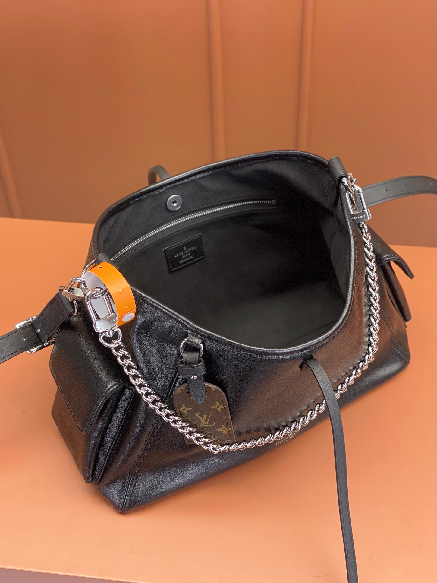 Louis Vuitton CARRYALL DARK Small Bag M24861