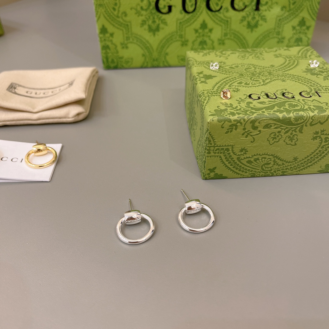 GUCCi hoop earrings