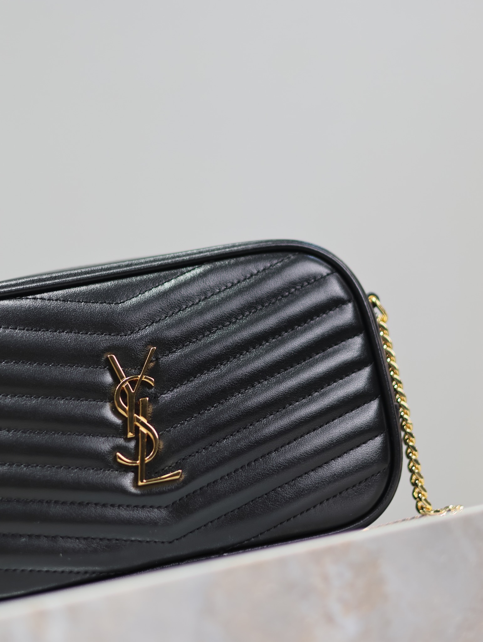 Yves Saint Laurent Lou mini bag 585040