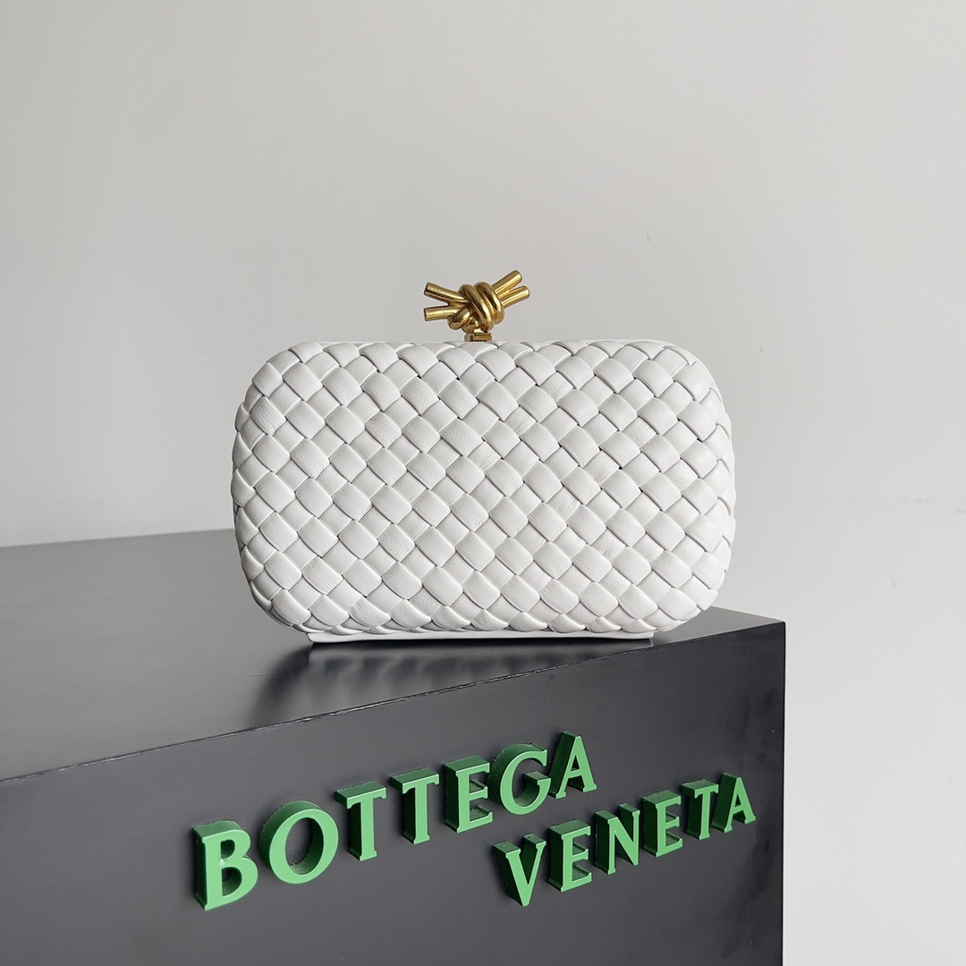 Bottega Veneta 24 Spring Fashion Braided Evening Bag 717622